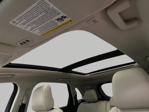 Used 2020 Ford Edge Titanium w/ Class II Trailer Tow Package image 32