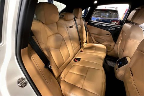 Used 2018 Porsche Macan image 27
