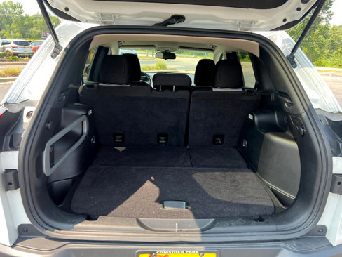 Used 2014 Jeep Cherokee Latitude w/ Cold Weather Group image 37