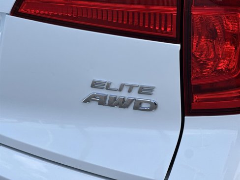 Used 2017 Honda Pilot Elite image 38