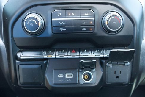 Used 2021 Chevrolet Silverado 1500 Custom image 19