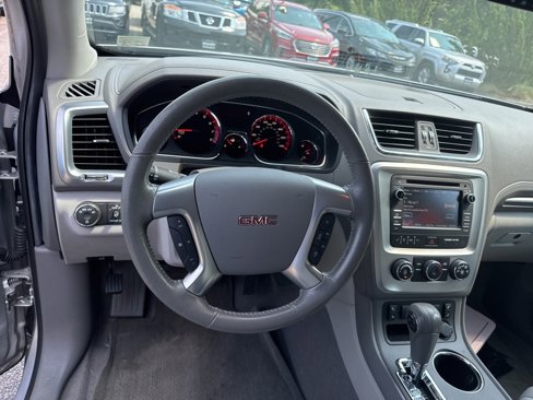 Used 2014 GMC Acadia SLE image 7