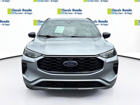 Used 2024 Ford Escape ST-Line w/ Cold Weather Package image 2