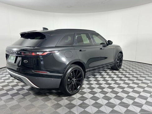 Used 2019 Land Rover Range Rover Velar R-Dynamic SE image 8