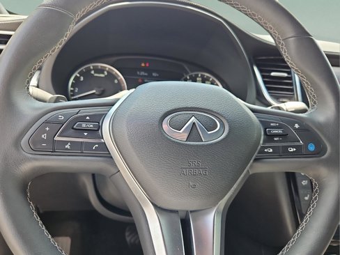 Used 2021 INFINITI QX50 Luxe w/ Appearance Package image 21