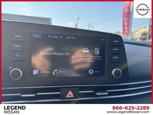 Used 2023 Hyundai Elantra SEL image 22