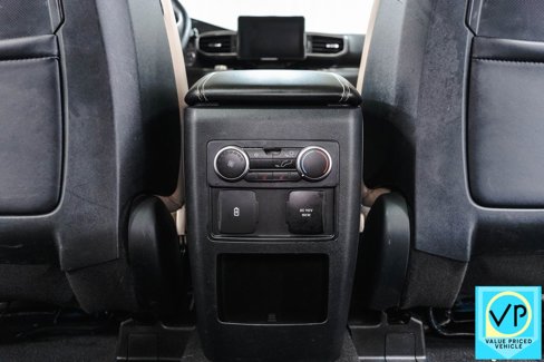 Used 2020 Ford Explorer Limited image 35