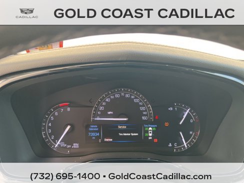 Used 2017 Cadillac XT5 Luxury w/ Driver Awareness Package image 18