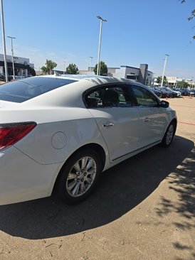 Used 2013 Buick LaCrosse image 2