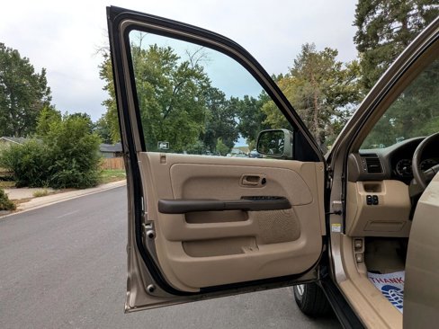 Used 2006 Honda CR-V EX image 10
