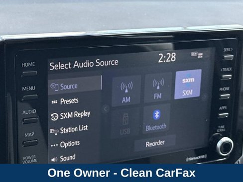 Used 2022 Toyota Corolla LE image 24