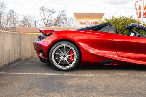 New 2025 McLaren 750S Spider image 38