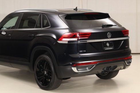 Used 2022 Volkswagen Atlas Cross Sport SE image 23