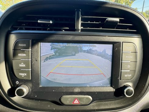 Used 2020 Kia Soul LX image 30