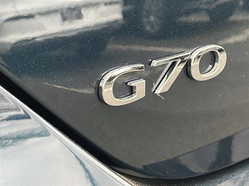 Used 2025 Genesis G70 2.5T image 28