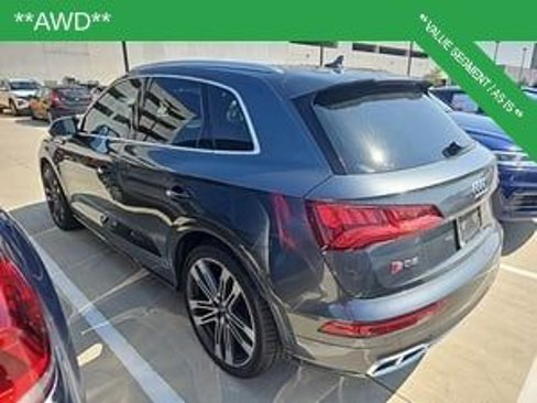 Used 2018 Audi SQ5 Prestige w/ Prestige Package image 7