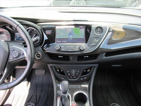Used 2019 Buick Envision Essence image 20
