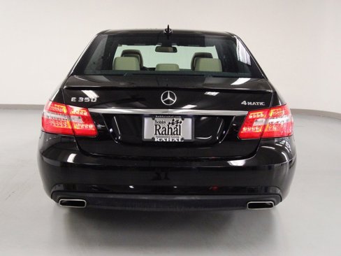 Used 2013 Mercedes-Benz E 350 4MATIC Sedan image 6