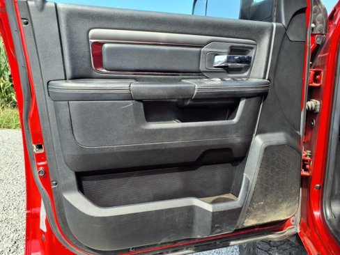 Used 2014 RAM 1500 Sport w/ Sport Premium Group image 22