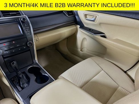 Used 2016 Toyota Camry LE image 21