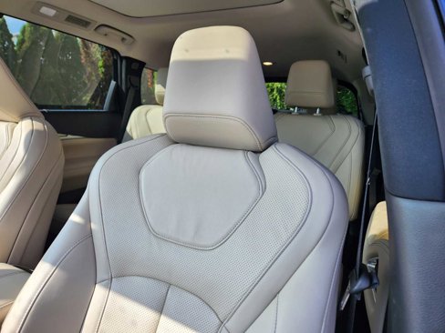 Certified 2025 INFINITI QX60 Luxe w/ Cargo Package image 11