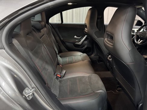Used 2023 Mercedes-Benz CLA 250 4MATIC image 12