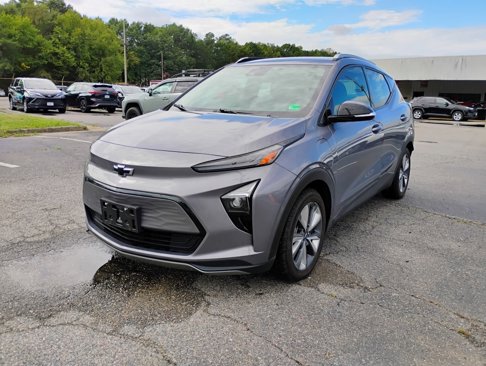 Used 2023 Chevrolet Bolt EUV LT w/ Convenience Package image 4