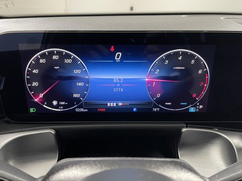 Used 2024 Mercedes-Benz GLB 250 image 16