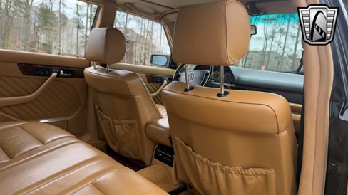 Used 1991 Mercedes-Benz 560 SEL image 24