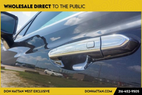 Used 2017 Cadillac XT5 Luxury w/ Driver Awareness Package image 38