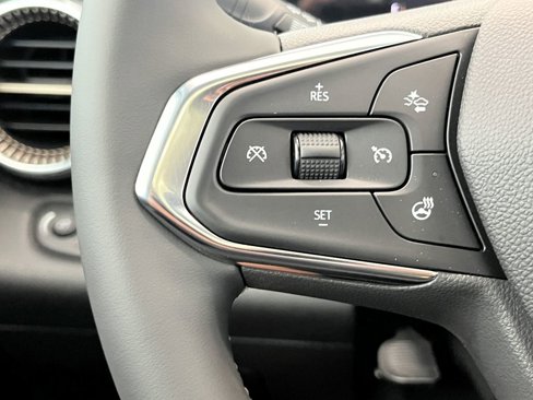 Certified 2024 Chevrolet Trax ACTIV w/ Sunroof Package image 21