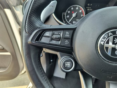 Used 2022 Alfa Romeo Stelvio Sprint image 27