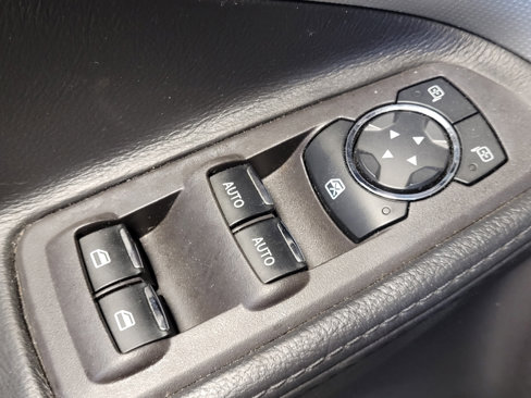Used 2015 Ford Explorer XLT w/ Equipment Group 202A image 27