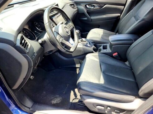 Used 2018 Nissan Rogue SL image 5