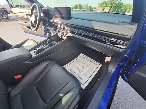 Used 2024 Honda Accord Sport image 18