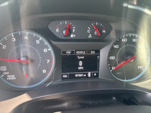 Used 2018 Chevrolet Malibu LT image 11