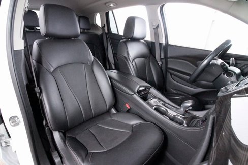Used 2020 Buick Envision Essence image 22