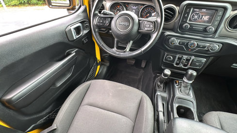 Used 2020 Jeep Wrangler Unlimited Sport S image 26