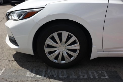 Used 2022 Nissan Sentra S w/ Trunk Package image 11
