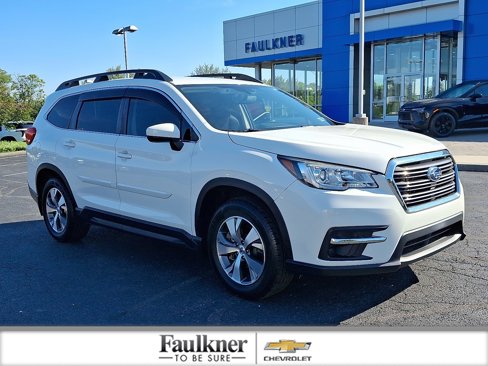 Used 2019 Subaru Ascent Premium image 1