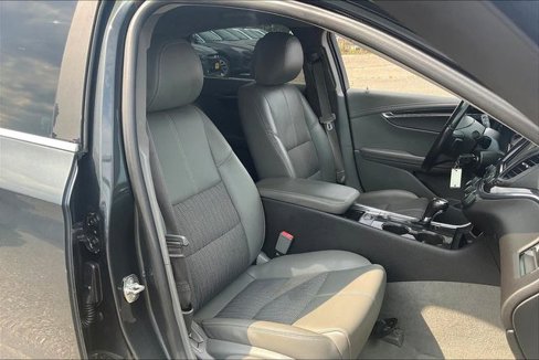Used 2014 Chevrolet Impala LT Eco w/ Convenience Package image 7