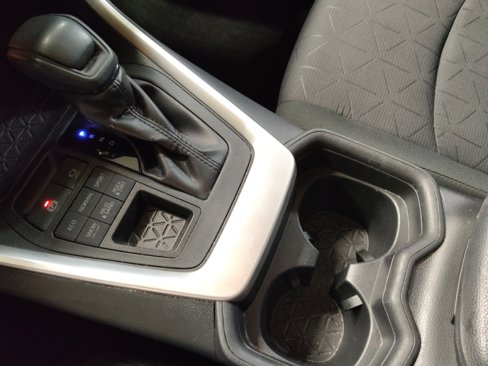 Used 2019 Toyota RAV4 XLE image 26