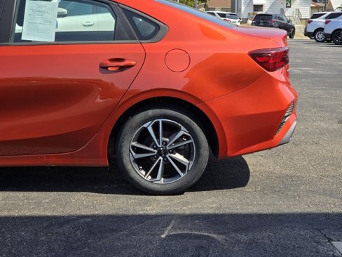 Used 2022 Kia Forte LXS image 13