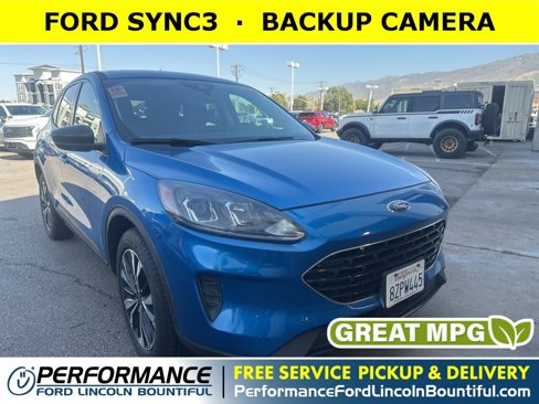 Used 2021 Ford Escape SE w/ SE Sport Appearance Package image 1