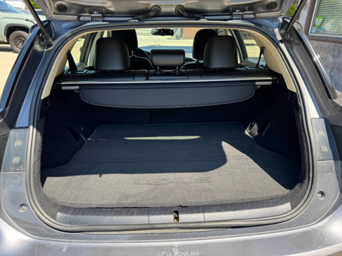 Used 2015 Lexus CT 200h image 21