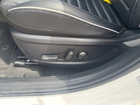 Used 2022 Kia Forte GT-Line w/ GT-Line Premium Package image 21