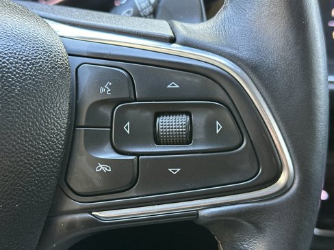Used 2021 Buick Envision Preferred image 28