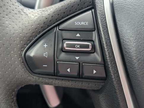 Used 2016 Nissan Maxima SR image 18