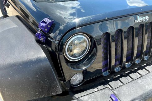 Used 2015 Jeep Wrangler Unlimited Rubicon w/ Connectivity Group image 25