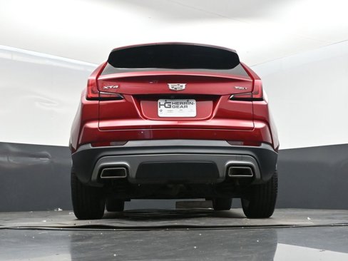 Used 2021 Cadillac XT4 Premium Luxury image 43